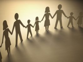 Équilibre et tradition: Naviguer les défis des valeurs familiales dans le couple