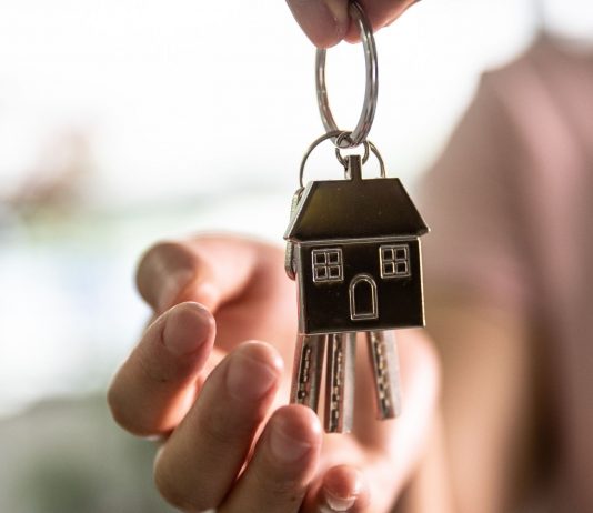 Naviguer dans les complexités de la parentalité : Ouverture vers la réussite éducative de vos enfants