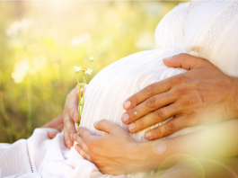 Deux deviennent trois : la transition d’un couple à des parents