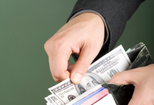 Prendre des Décisions de Grandes Dépenses : Une Approche Éclairée et Concertée