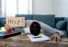 La Pression Académique et le Stress : Cultiver des Habitudes d’Étude Saines stress