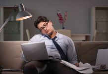 L’impact du Workaholism sur la relation de couple : Équilibrer travail et amour