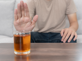 Lutter contre la dépendance à l’alcool : Trouver la voie vers la guérison