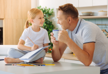 Développer des compétences de communication efficaces pour les parents