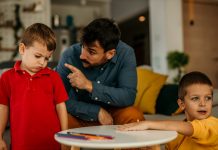 Les Débats sur l’Éducation des Enfants au Sein du Couple : Comment Prendre une Décision Éclairée ?