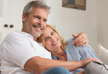 Trouver la Joie au Quotidien: Une Aventure pour les Couples