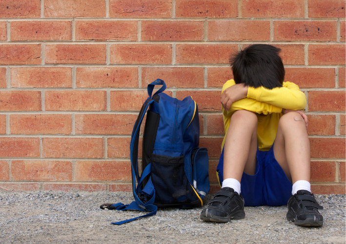 Ensemble contre l’intimidation : Construisons un environnement scolaire sûr et inclusif pour nos enfants