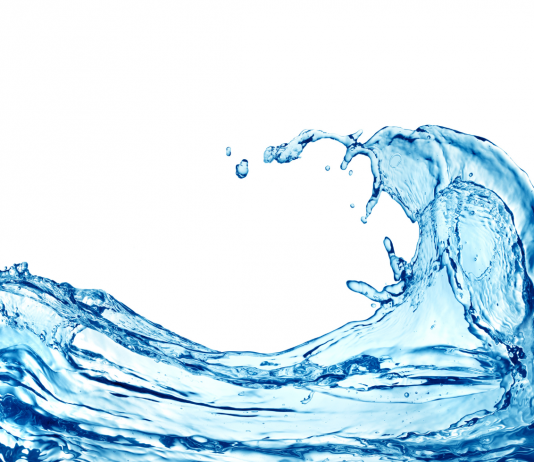 Surmonter les Vagues de la Vie: Croissance et Changement dans le Couple