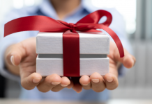 Les Cadeaux du Cœur : Surprendre et Générer de l’Amour