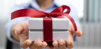 Les Cadeaux du Cœur : Surprendre et Générer de l’Amour