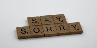 L’amour Célébré à Travers le Pardon et la Compréhension