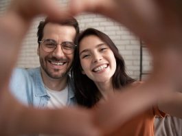 Sacraliser le Quotidien: Construire des Connexions Profondes dans la Vie Moderne