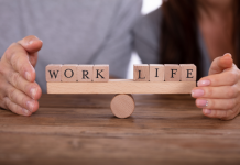 Harmonie du travail et de l’amour : Un voyage guidé par les valeurs spirituelles juives