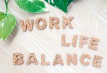 Entre Carrière et Couple : Harmoniser la Vie Moderne avec la Sagesse Juive