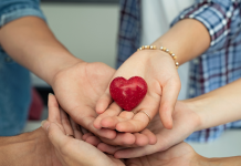 Exaltez l’Amour : Embellissez Votre Union par des Élans de Générosité et d’Altruisme !