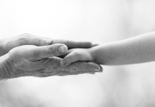 Renforcer les Liens du Mariage : Le Pouvoir de la Compassion et du Soutien Mutuel