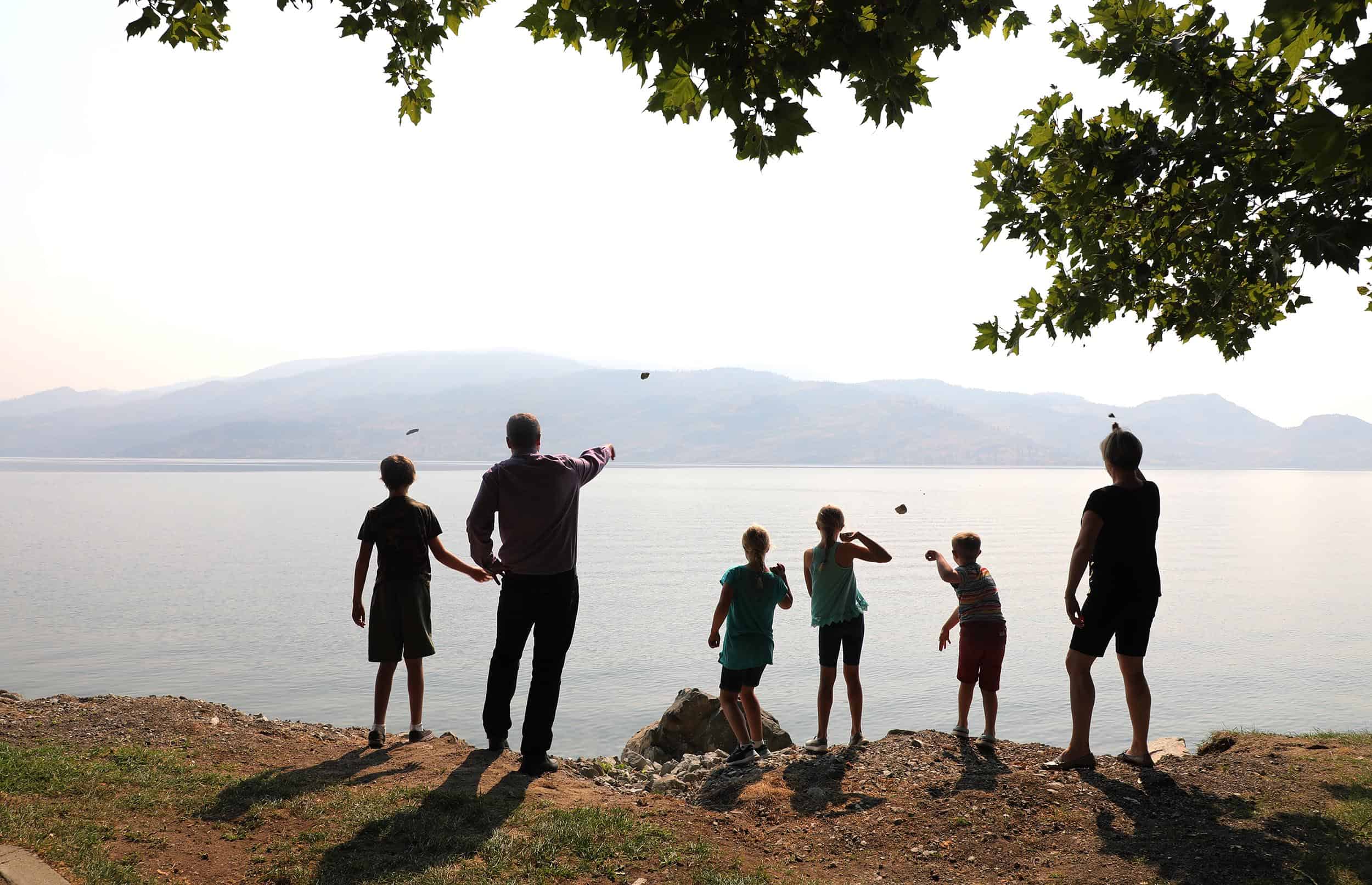 Renforcer les Liens à Travers les Valeurs et Principes de Vie Partagés