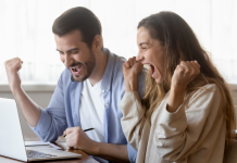 Construire la Résilience à travers des Adversités et Triomphes Partagés