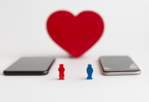 Ensemble vers la Résolution de Problèmes : Un Chemin de Croissance Mutuelle