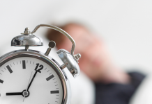 Les stratégies pour la gestion des habitudes de sommeil divergentes