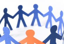 Résilience et Renouveau: Naviguer les Tempêtes de la Vie avec Sagesse et Soutien