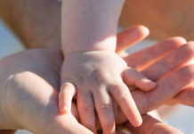 Les Défis de la Vie en Communauté ou en Famille Élargie