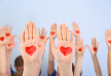 Les Enjeux des Engagements Bénévoles : Un Équilibre Essentiel pour le Couple