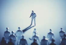 Renforcer et Protéger la Relation de Couple : Gestion des Influences Externes