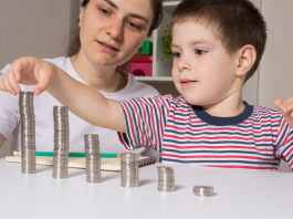 Les Enjeux de la Divergence des Approches de l’Éducation Financière des Enfants