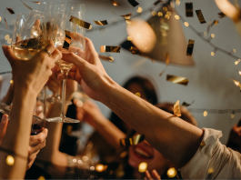 Harmoniser les Fêtes : Surmonter les Défis des Divergences dans la Gestion des Temps de Fête