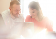 La Clé d’une Gestion Financière Réussie en Couple: Communication, Stratégie et Soutien