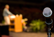 Développement des compétences en prise de parole en public