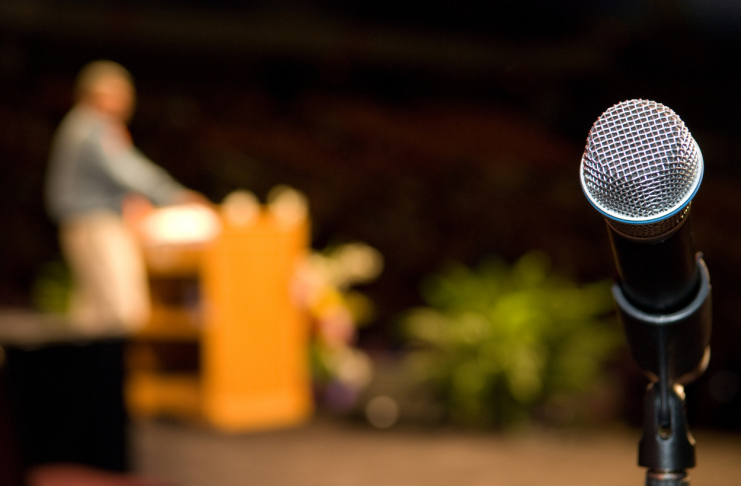Développement des compétences en prise de parole en public