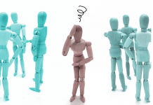 Renforcer la Compréhension Mutuelle: Stratégies et Pratiques