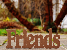 Le rôle des amis dans la relation de couple amitie dans le couple image mis en avant