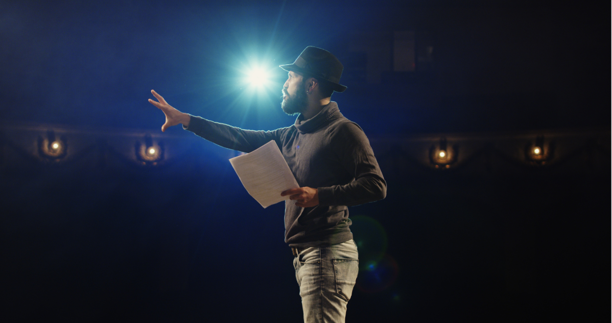 Développement des compétences en improvisation théâtrale