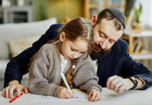 L’impact des responsabilités familiales sur l’adolescence selon la pensée juive