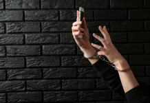 Écrans et Addiction : Comprendre les Risques pour la Santé PODCAST