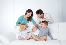 L’adolescent et l’importance de la transparence dans les relations familiales