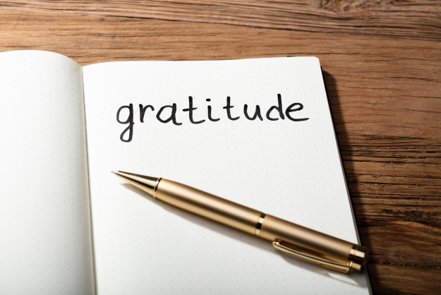 Encourager la gratitude quotidienne chez les adolescents