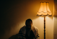 Surmonter les obstacles par la foi : enseignements pour les adolescents photo mis en avant Surmonter les obstacles par la foi : enseignements pour les adolescents