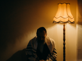 Surmonter les obstacles par la foi : enseignements pour les adolescents photo mis en avant Surmonter les obstacles par la foi : enseignements pour les adolescents