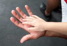 Comment soutenir votre enfant dans l’amélioration de ses aptitudes sociales PODCAST.