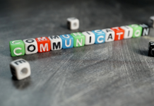 La communication : Comment établir un dialogue avec son adolescent? PODCAST