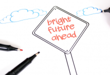 La nécessité d’une intervention précoce dans le domaine éducatif : Alimenter les esprits des jeunes pour un avenir brillant. PODCAST