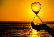 Dans la philosophie juive, la perception du temps : un périple au travers des cycles et des sanctuaires. PODCAST