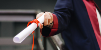 Les apports juifs dans le domaine de l’éducation et du savoir PODCAST.