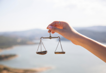 Cultiver une Relation Équilibrée entre Autonomie et Intimité