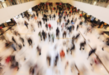 L’équilibre dans l’hyperactivité : Dénicher la sérénité dans un univers pressé. PODCAST