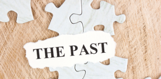 L’impact des expériences passées sur la relation actuelle image mis en avant le passée dans article couple